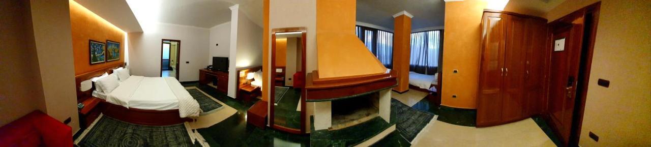 Nov Hotel 地拉那 外观 照片